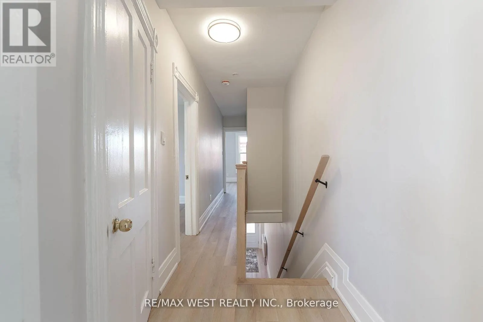 115 EDWIN AVENUE