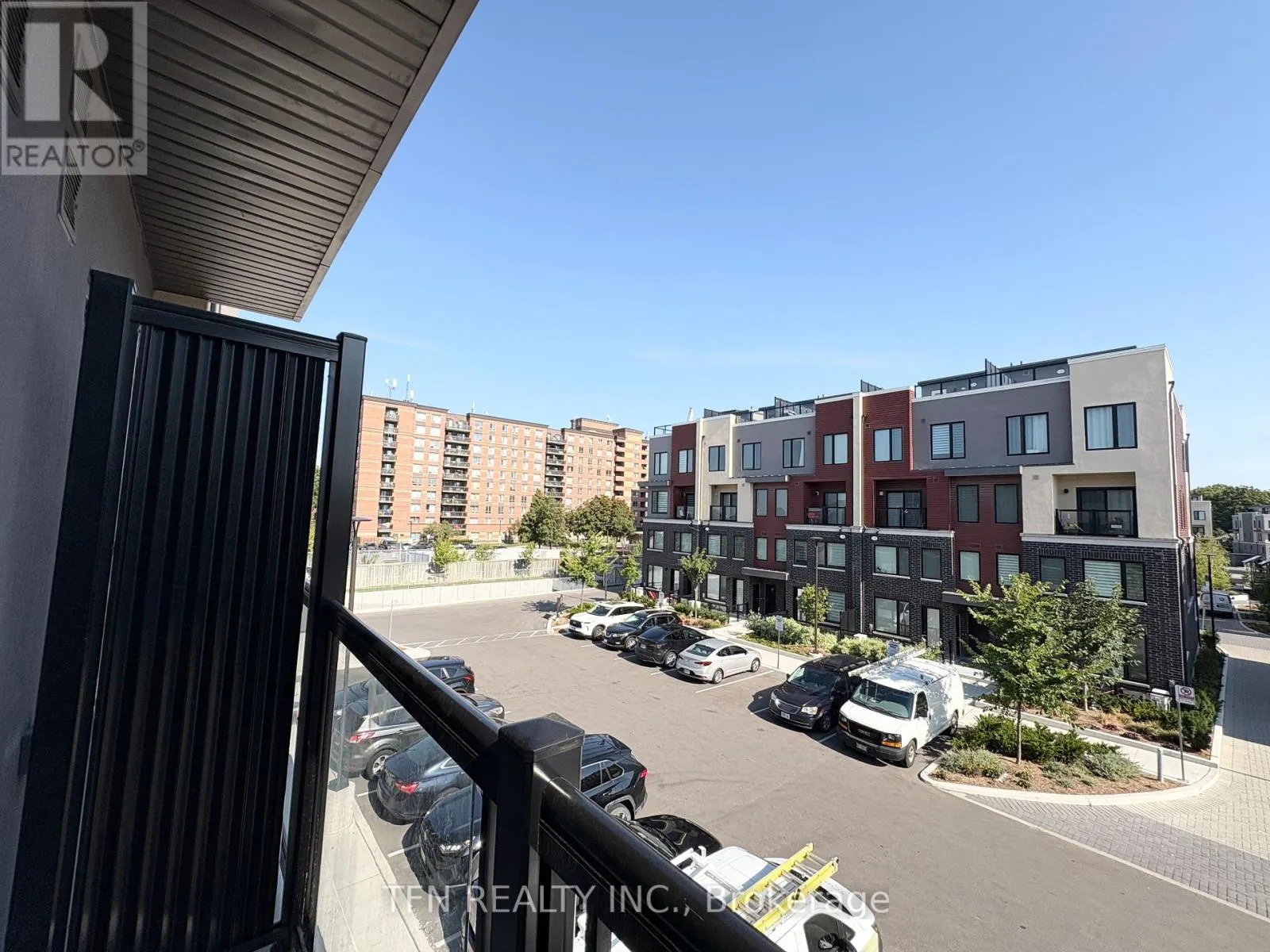 307 - 3401 RIDGEWAY DRIVE