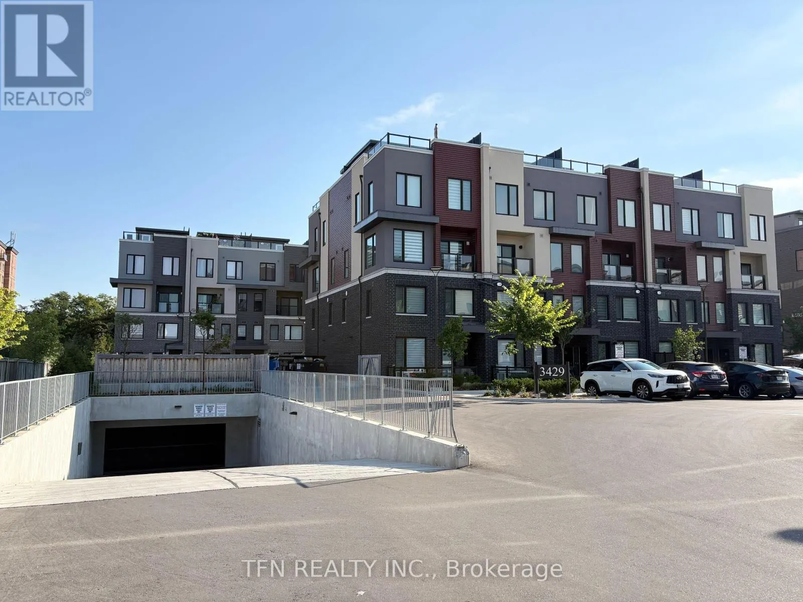 307 - 3401 RIDGEWAY DRIVE