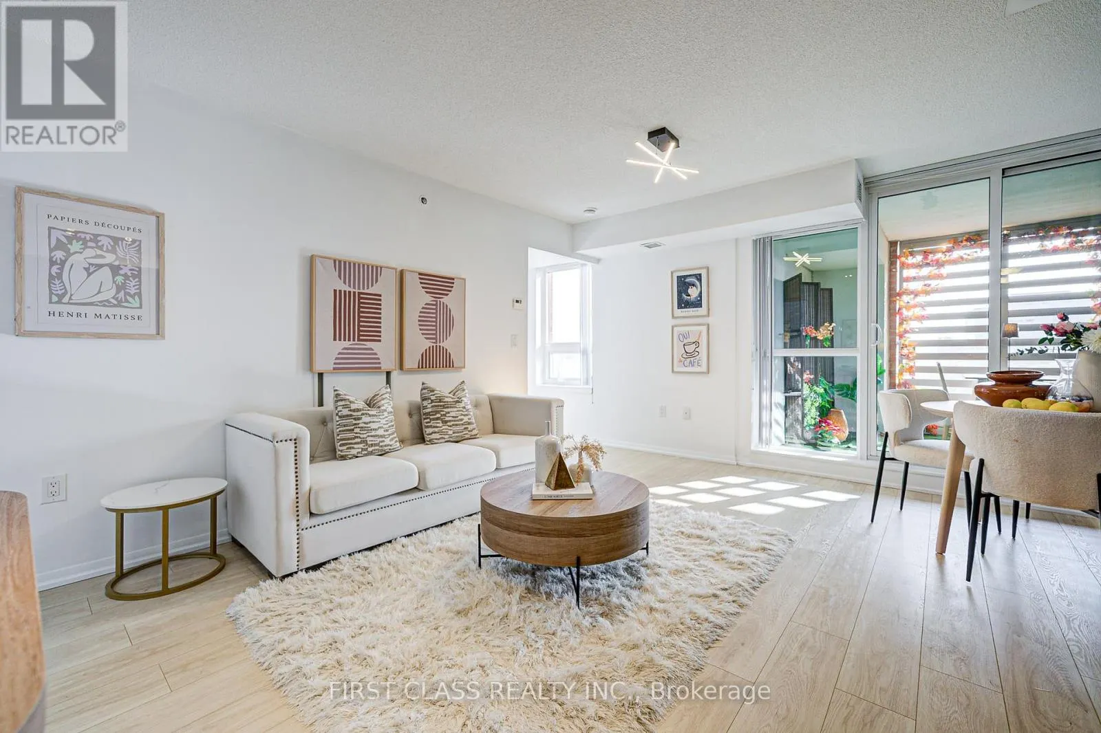 526 - 3091 DUFFERIN STREET