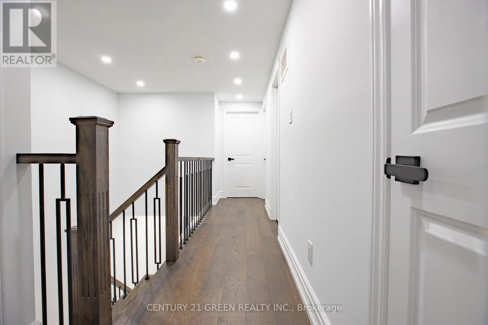3012 OLYMPUS MEWS