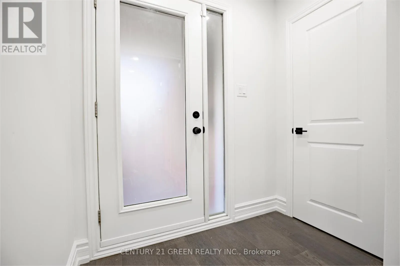 3012 OLYMPUS MEWS