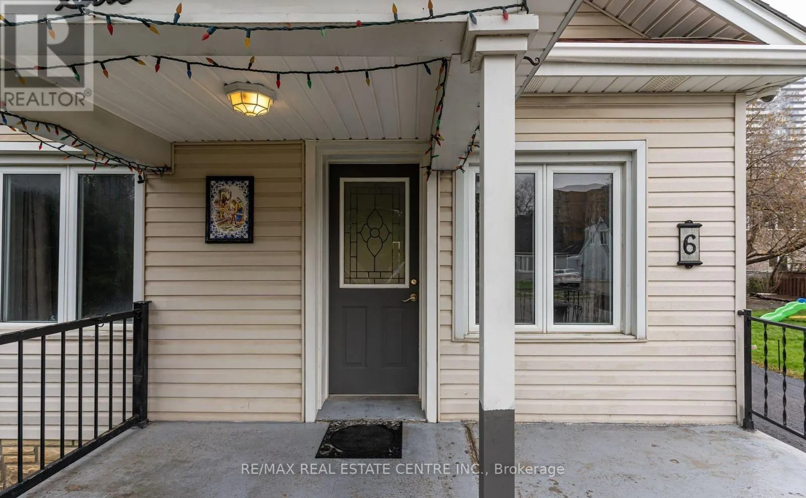 6 EASTERN AVENUE