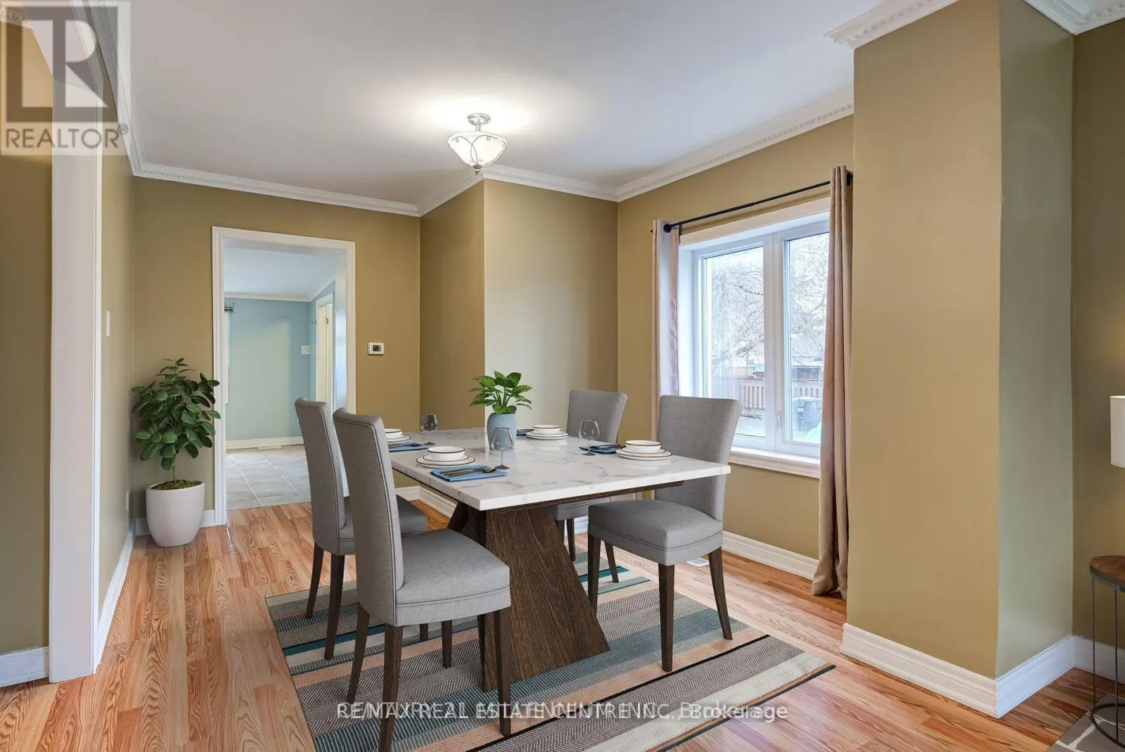 6 EASTERN AVENUE