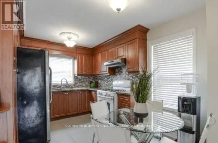 UPPER - 2935 CROSSCURRENT DRIVE