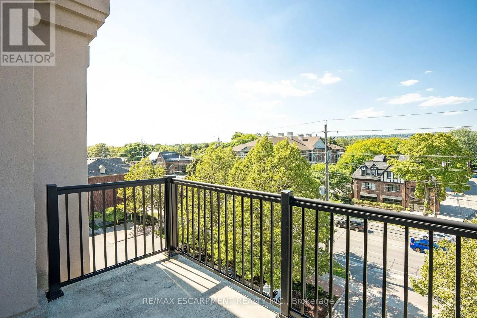 503 - 396 PLAINS ROAD E
