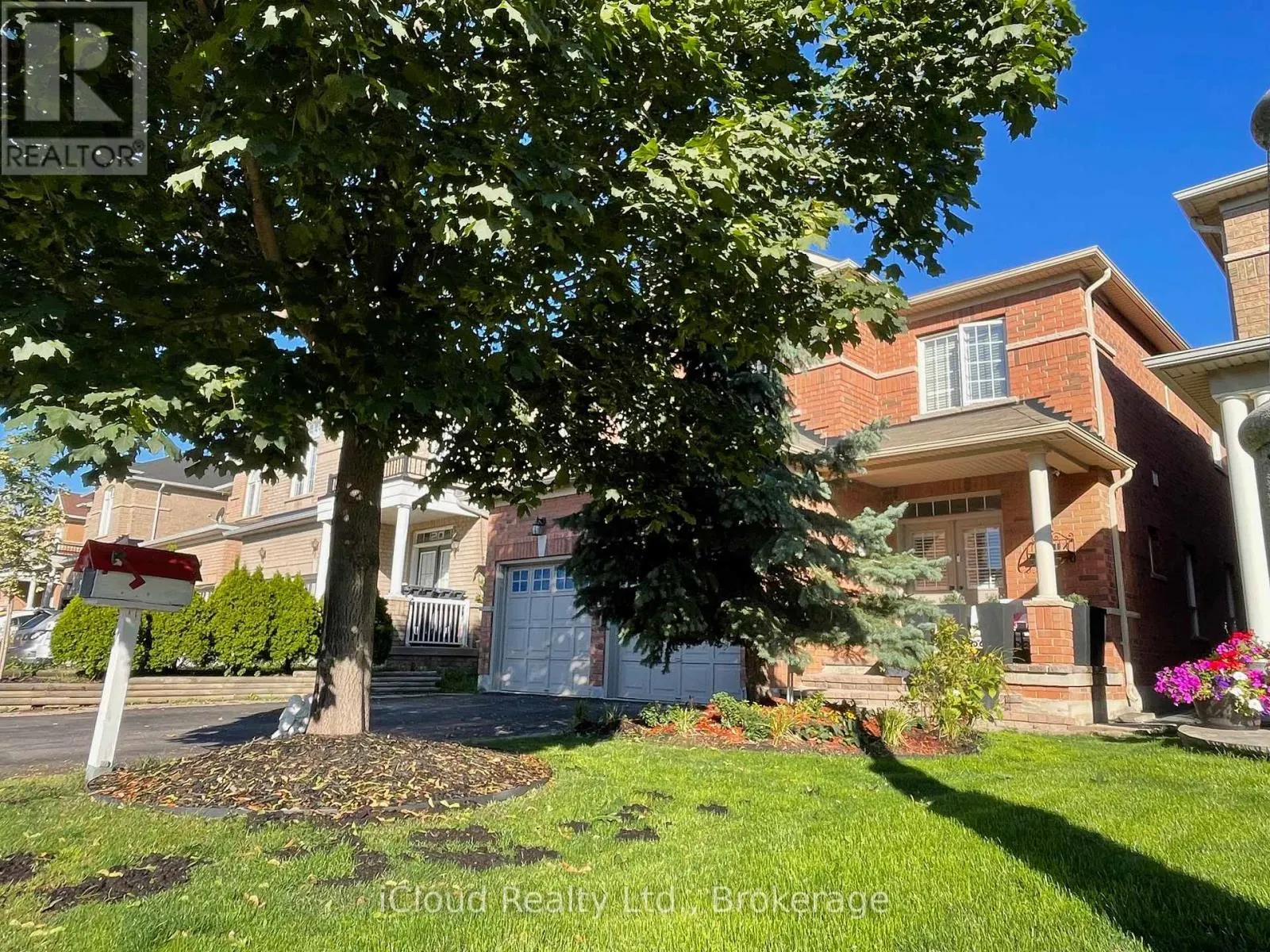 22 FALLGATE DRIVE