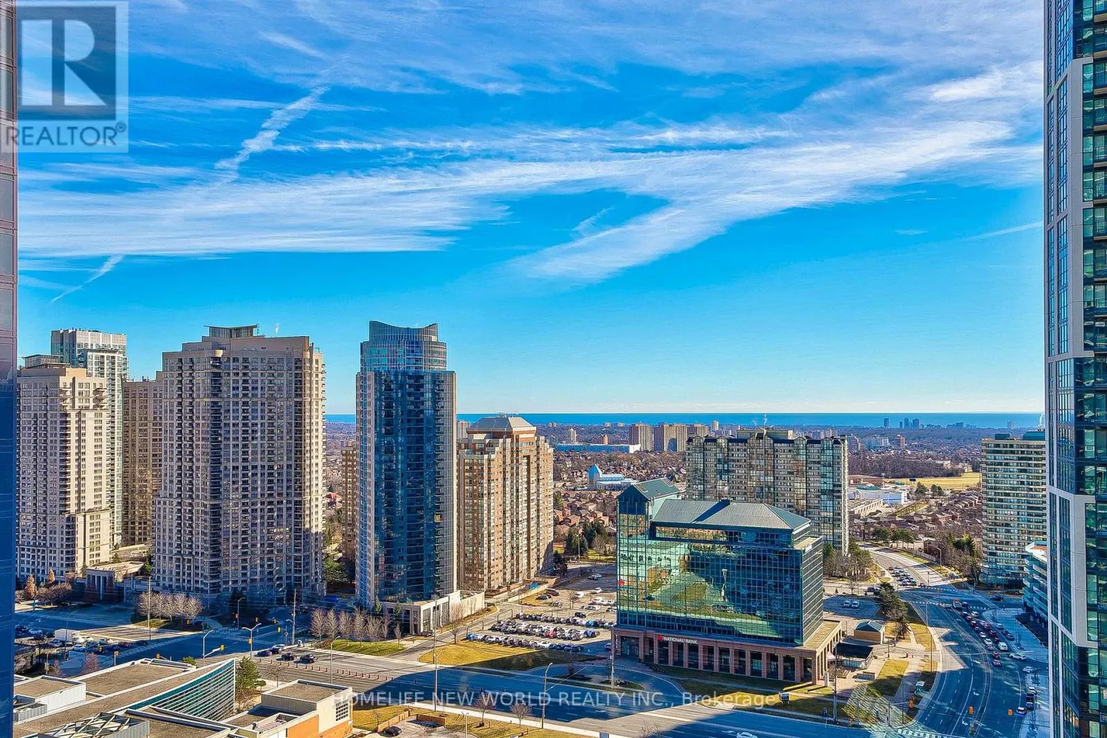 2402 - 4070 CONFEDERATION PARKWAY