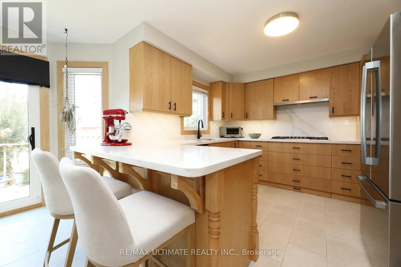 1169 EWING CRESCENT