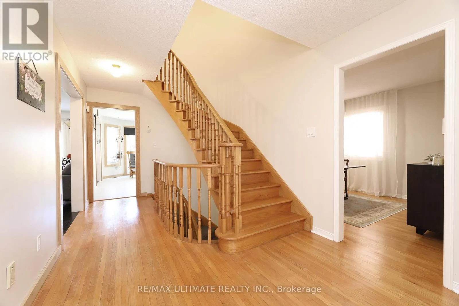 1169 EWING CRESCENT