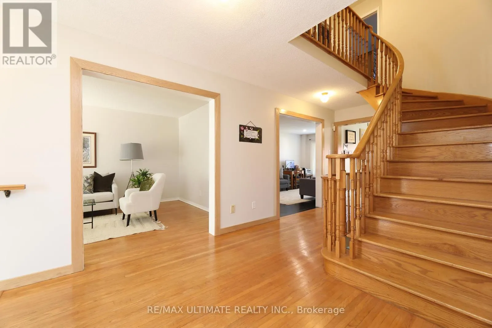 1169 EWING CRESCENT