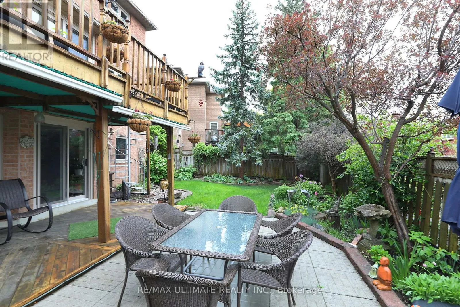 1169 EWING CRESCENT