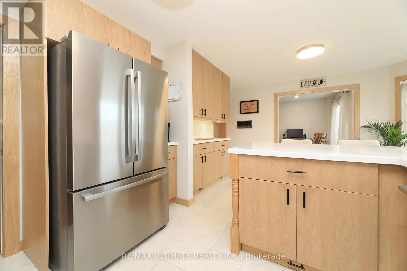 1169 EWING CRESCENT