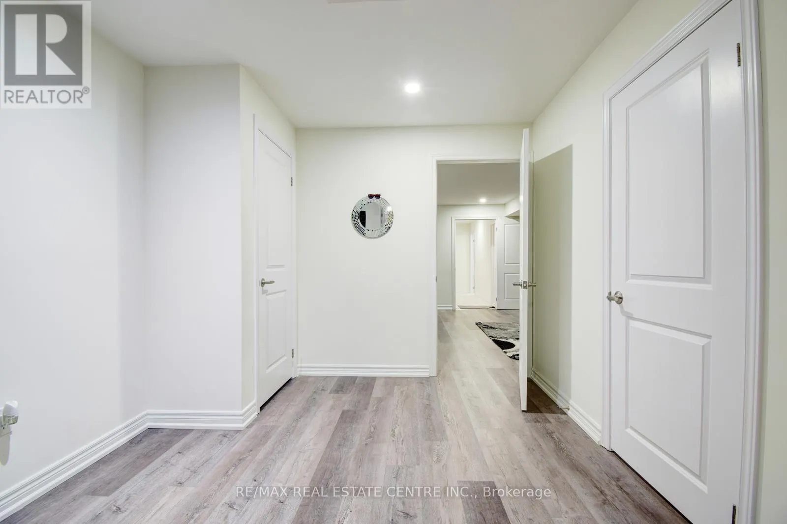 1369 FARMSTEAD DRIVE