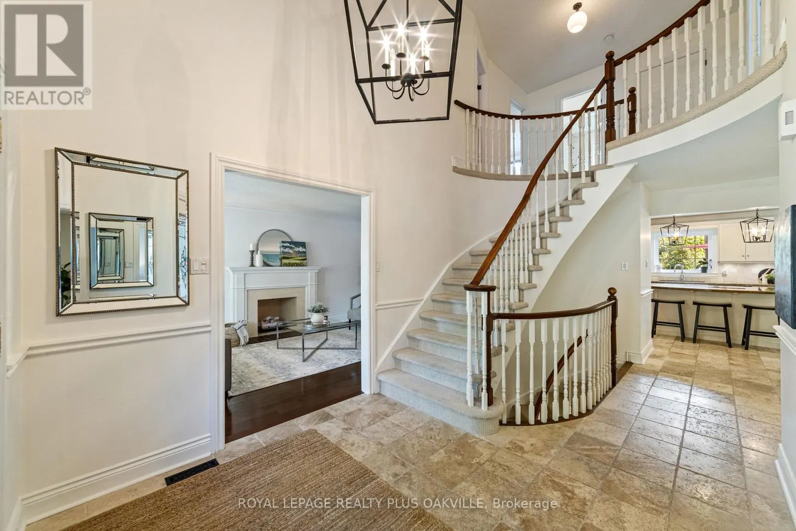 1368 MONKS PASSAGE