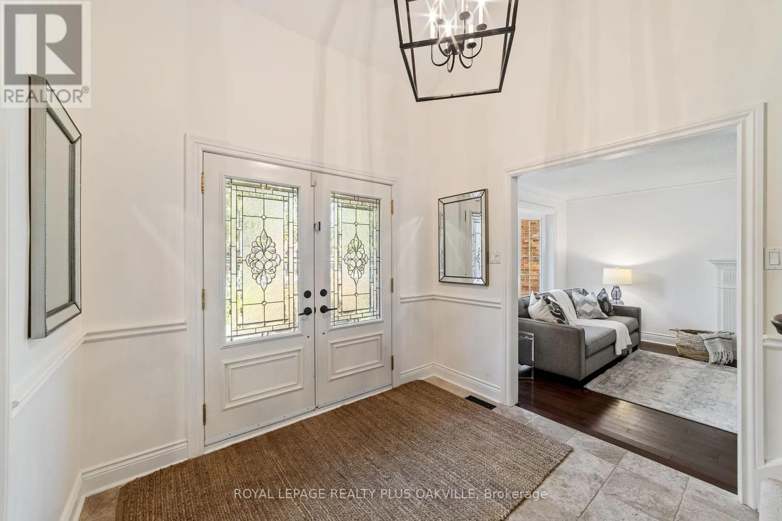 1368 MONKS PASSAGE