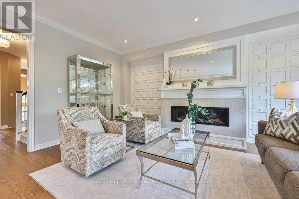 34 - 2400 NEYAGAWA BOULEVARD, #34