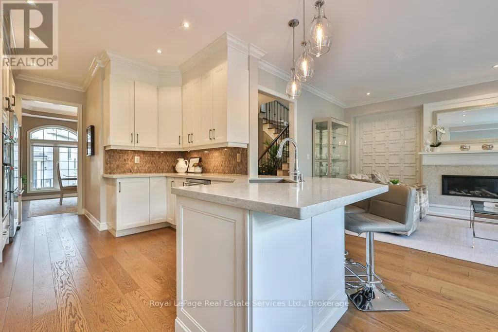 34 - 2400 NEYAGAWA BOULEVARD, #34