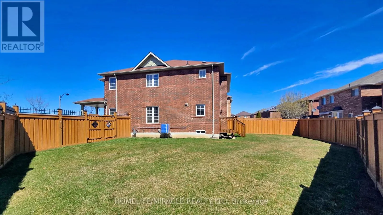 59 COMMODORE DRIVE
