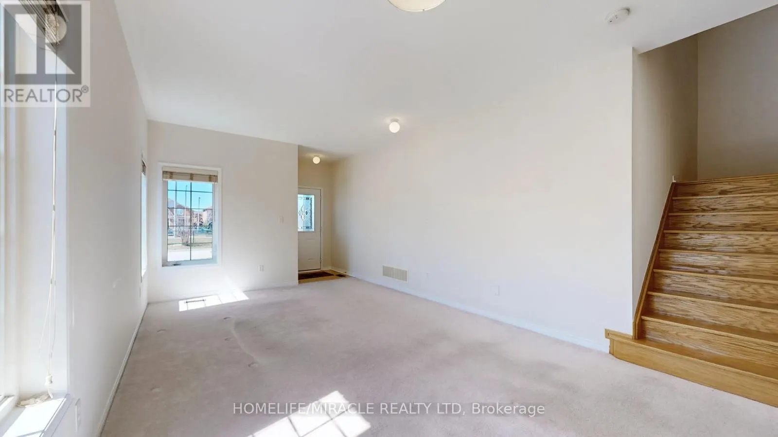 59 COMMODORE DRIVE