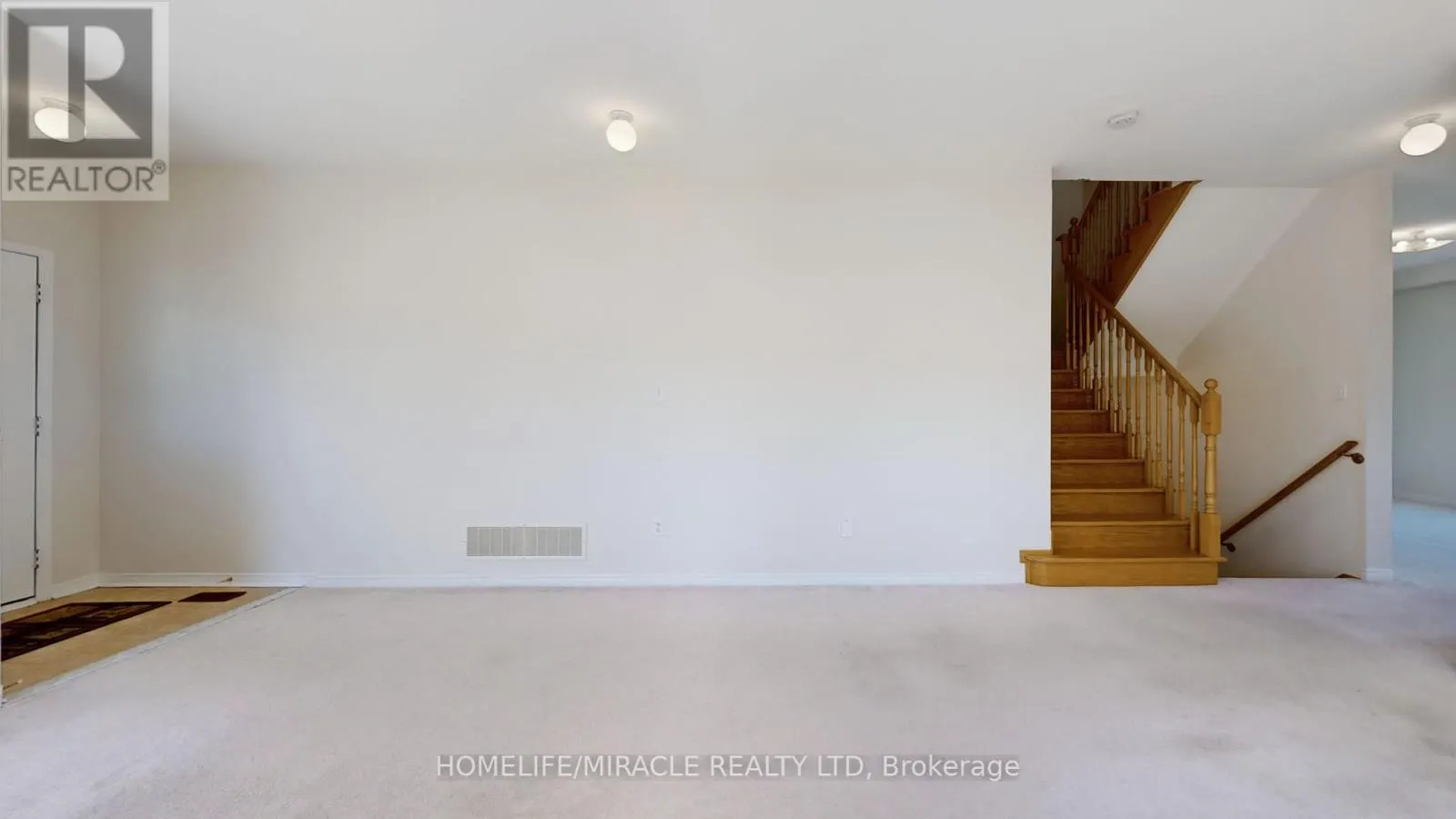 59 COMMODORE DRIVE