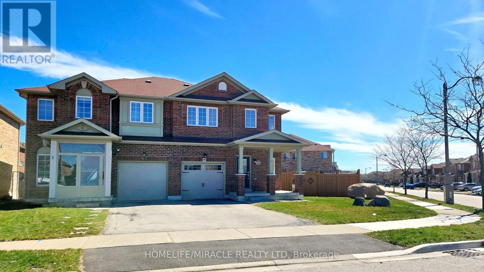 59 COMMODORE DRIVE