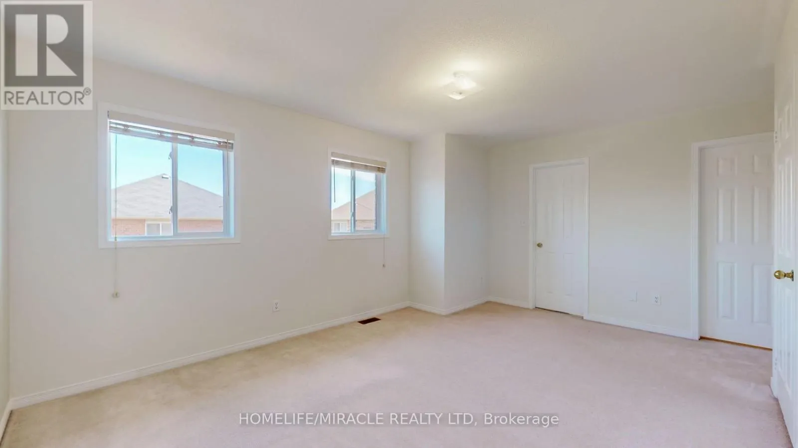 59 COMMODORE DRIVE