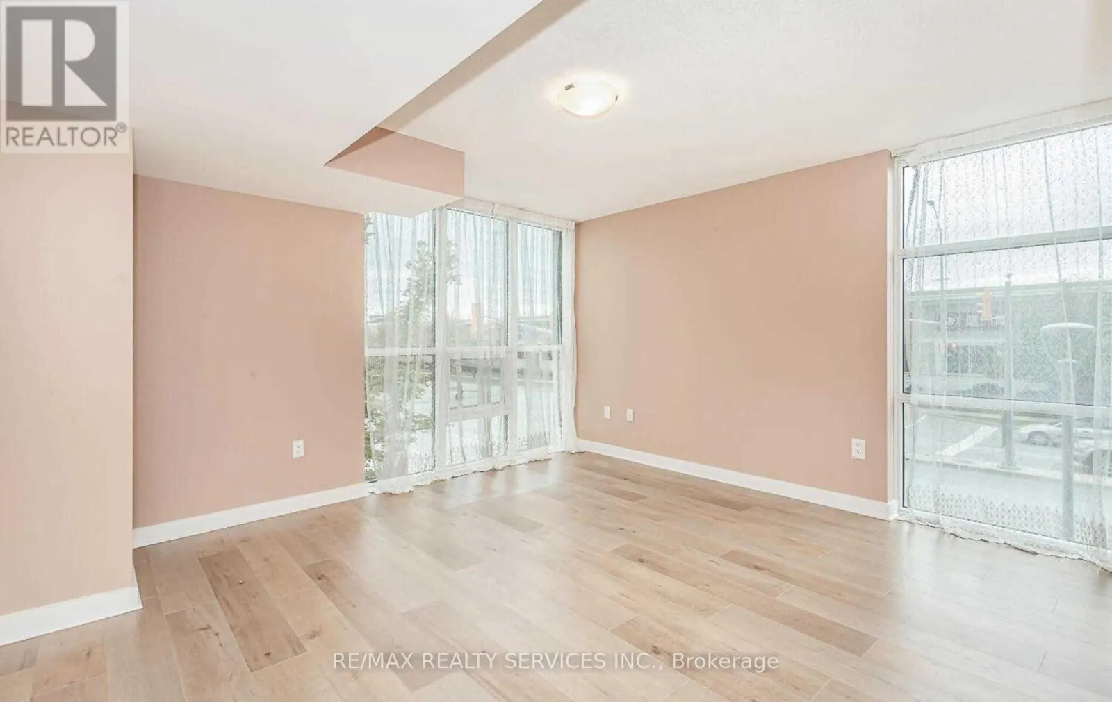 104 - 3975 GRAND PARK DRIVE