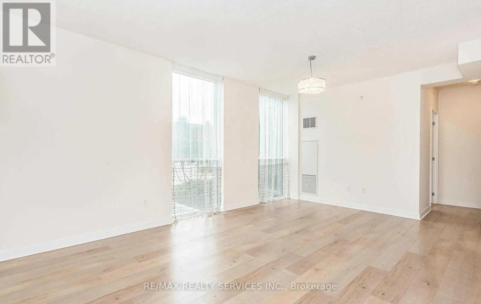 104 - 3975 GRAND PARK DRIVE