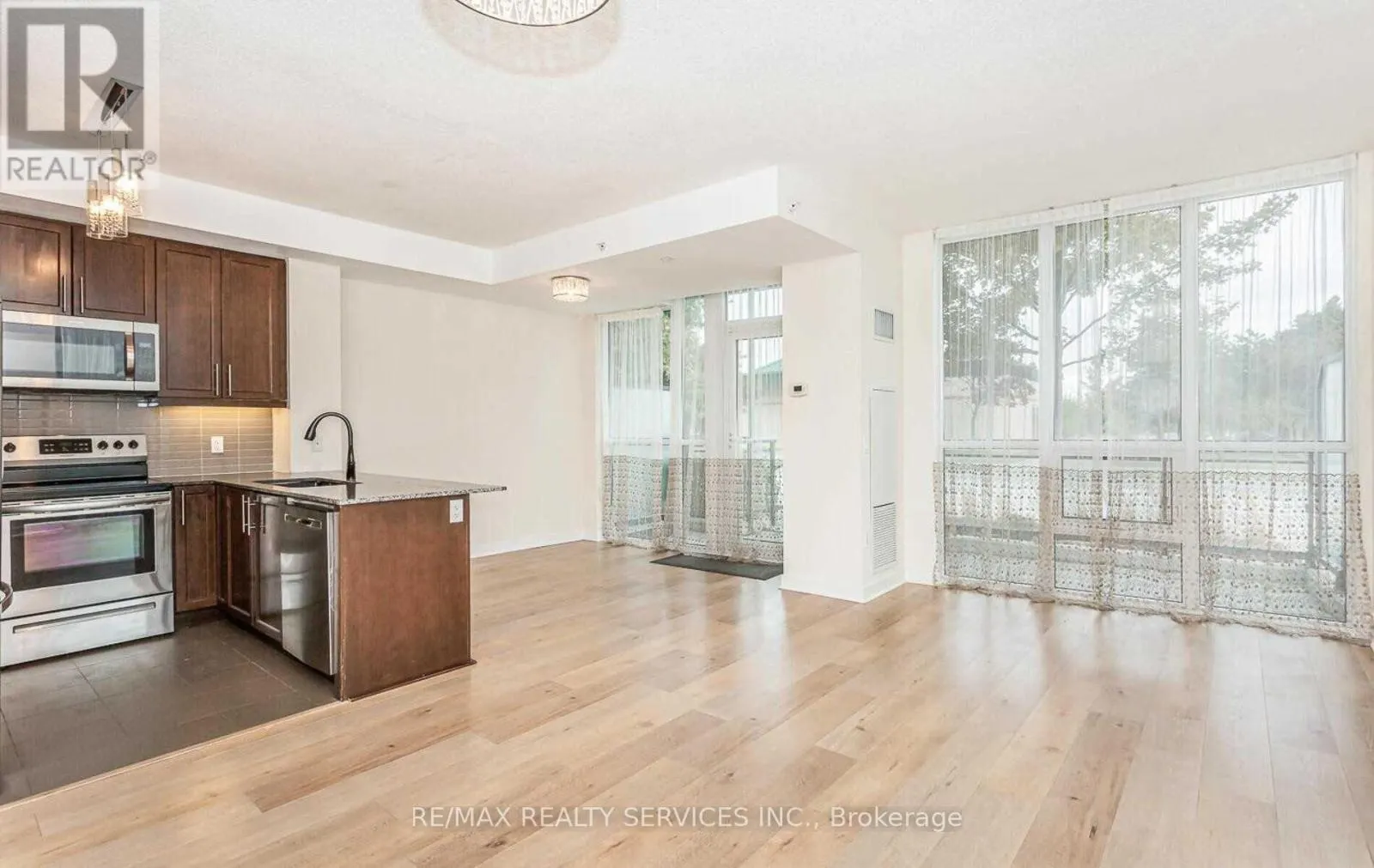 104 - 3975 GRAND PARK DRIVE