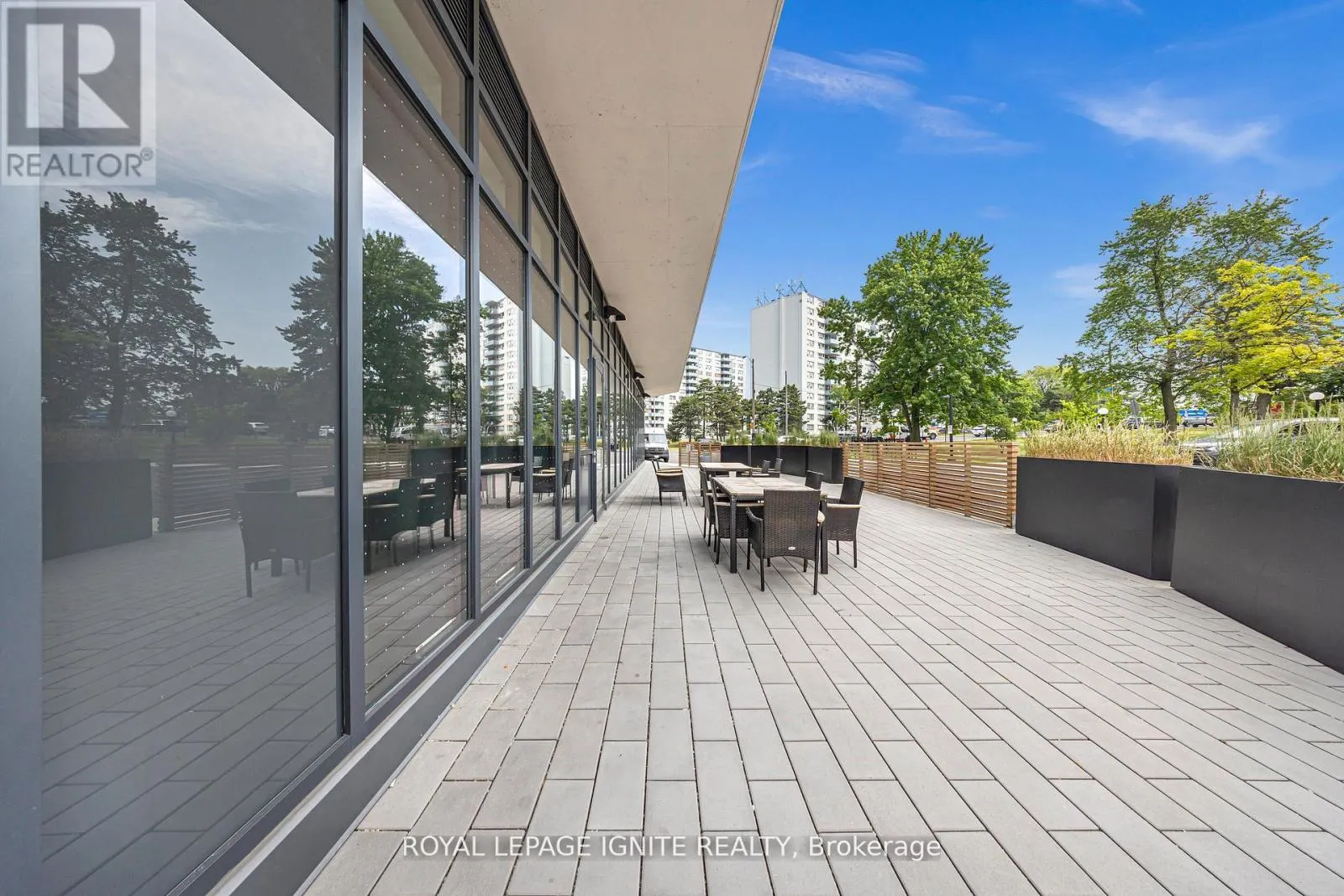 304 - 1461 LAWRENCE AVENUE W