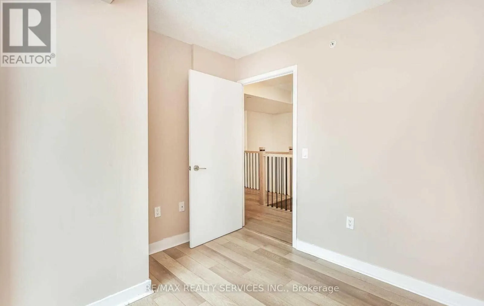 104 - 3975 GRAND PARK DRIVE