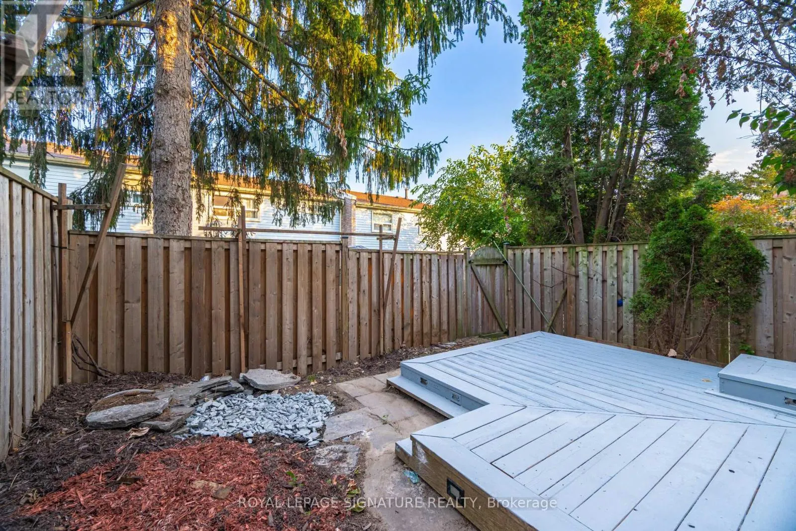 85 - 1055 SHAWNMARR ROAD