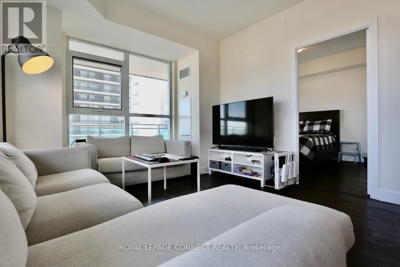 2504 - 33 SHORE BREEZE DRIVE