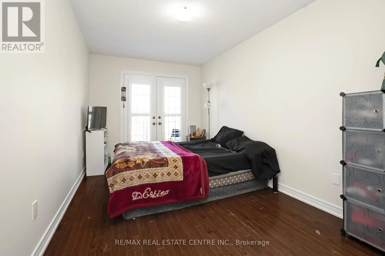 51 EBURY DRIVE