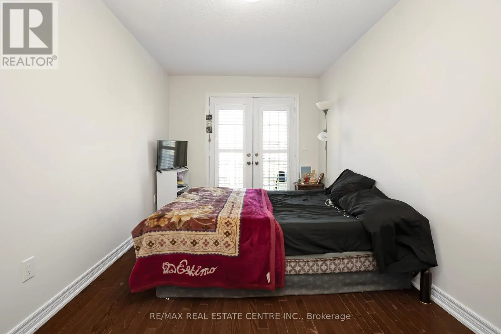 51 EBURY DRIVE