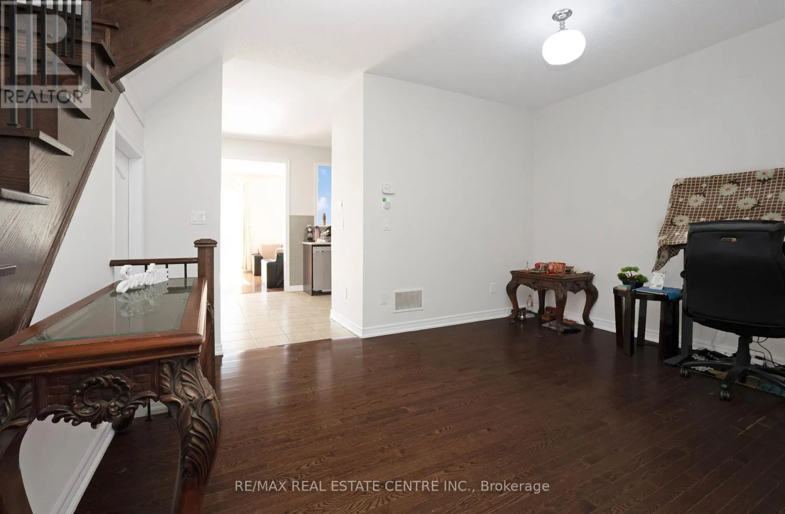 51 EBURY DRIVE