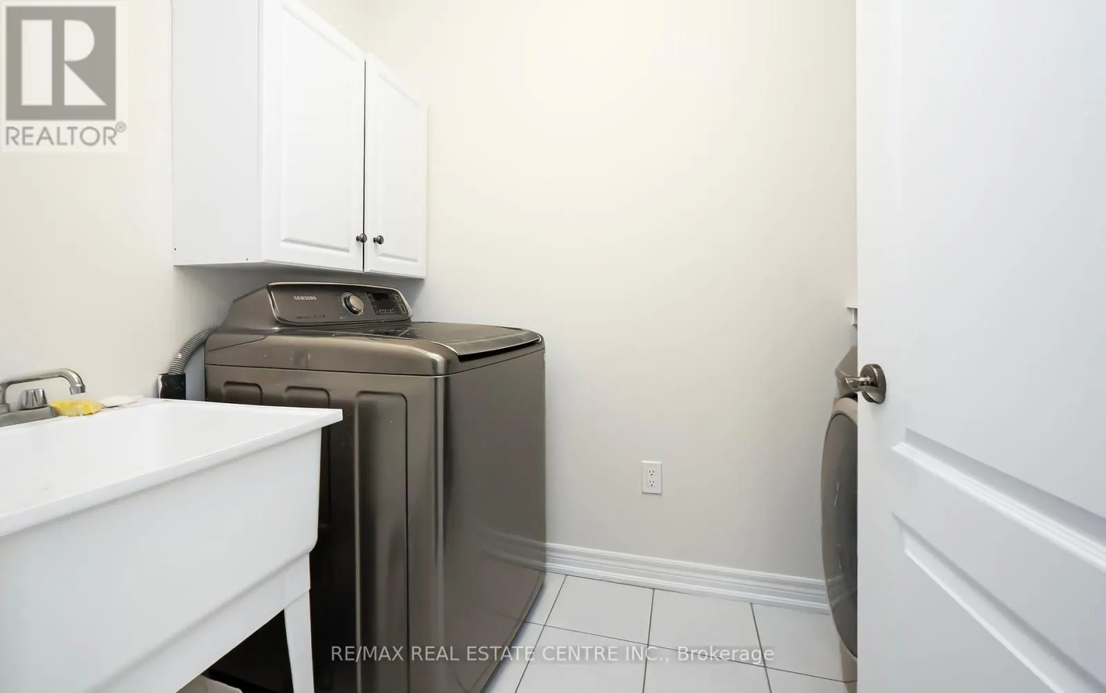 51 EBURY DRIVE
