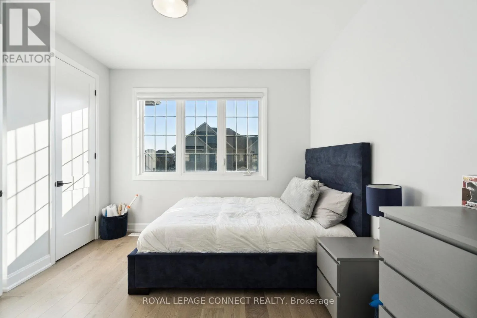 1428 FORD STRATHY CRESCENT