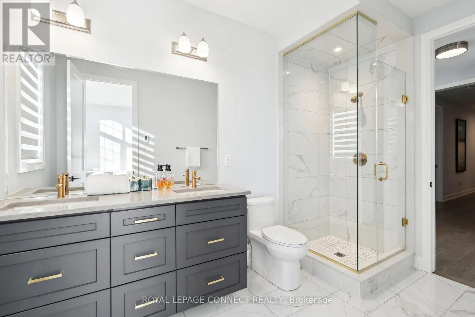 1428 FORD STRATHY CRESCENT