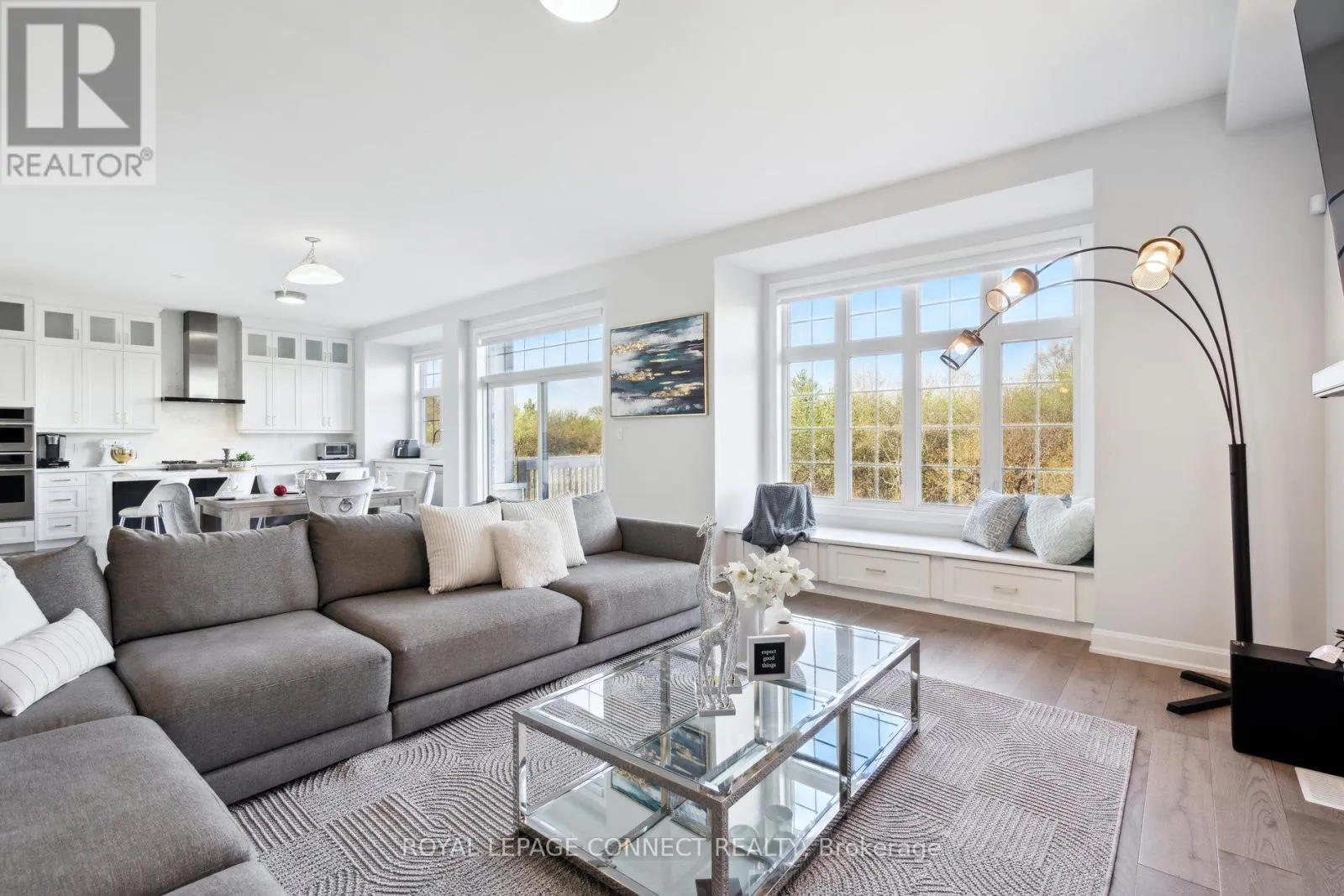 1428 FORD STRATHY CRESCENT