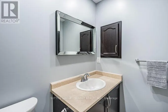 65 SPADINA ROAD