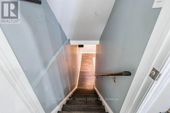 65 SPADINA ROAD