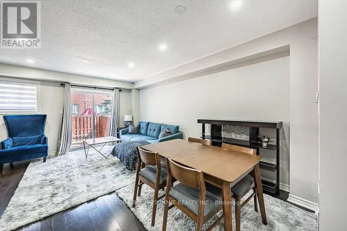 65 SPADINA ROAD