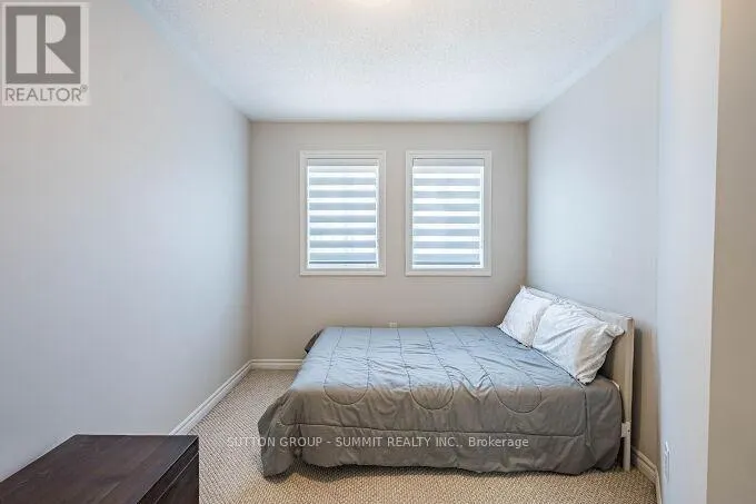 65 SPADINA ROAD