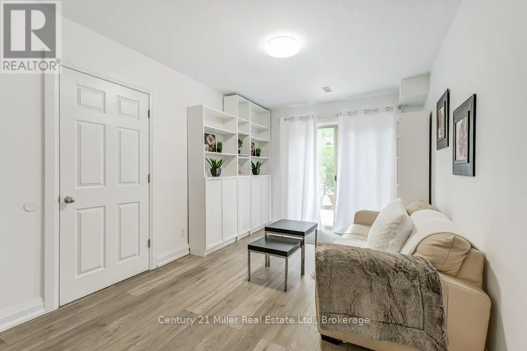17 - 1120 QUEENS AVENUE, #17