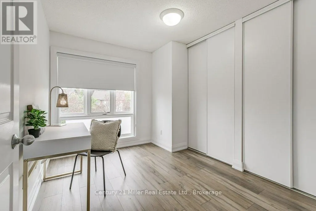 17 - 1120 QUEENS AVENUE, #17