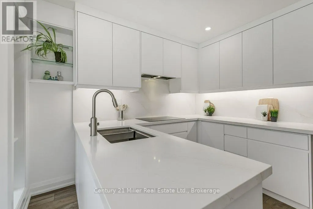 17 - 1120 QUEENS AVENUE, #17