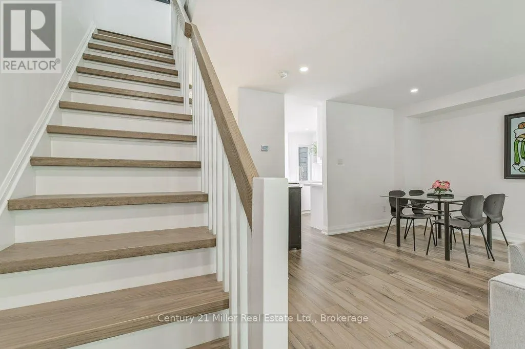 17 - 1120 QUEENS AVENUE, #17