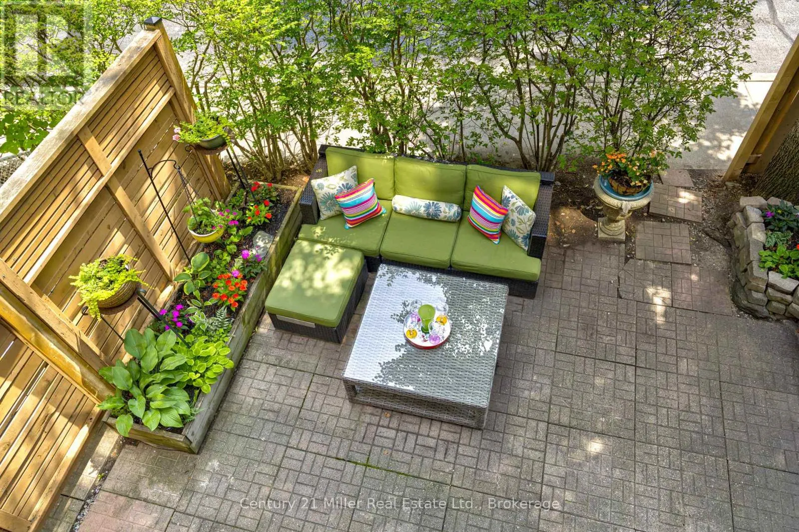 17 - 1120 QUEENS AVENUE, #17